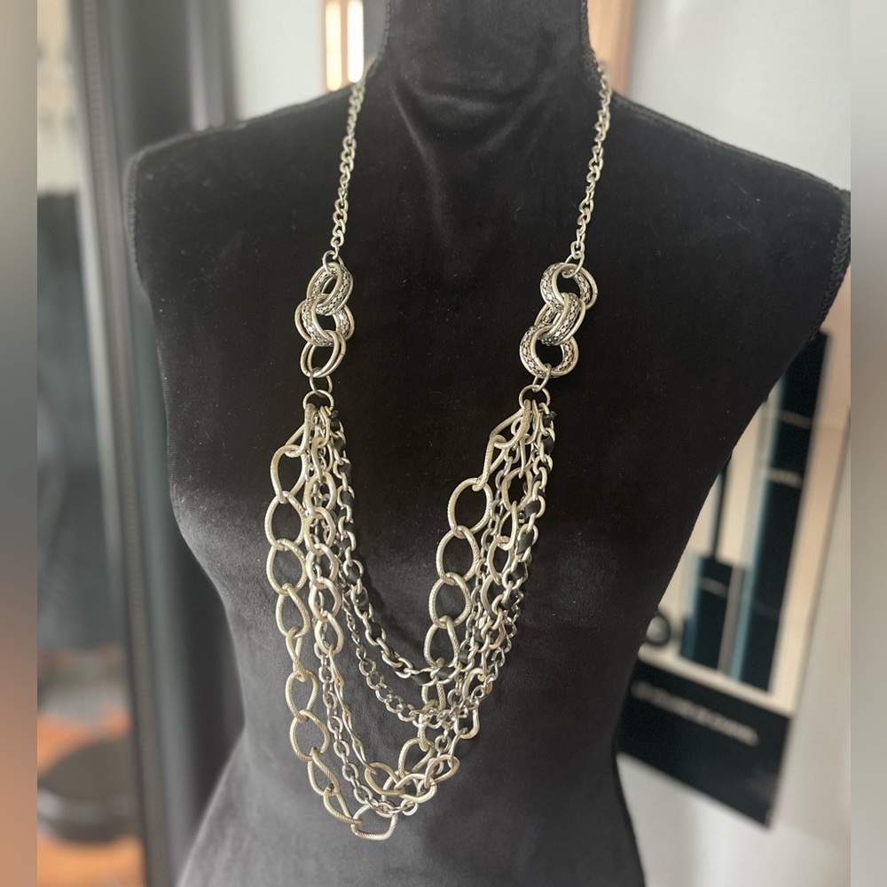 Silver layered necklace